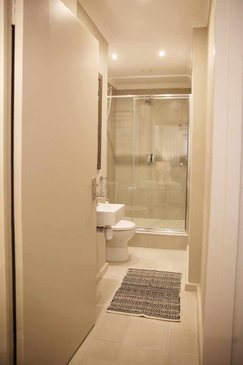 Eden Guesthouse B&B Dana Bay Экстерьер фото