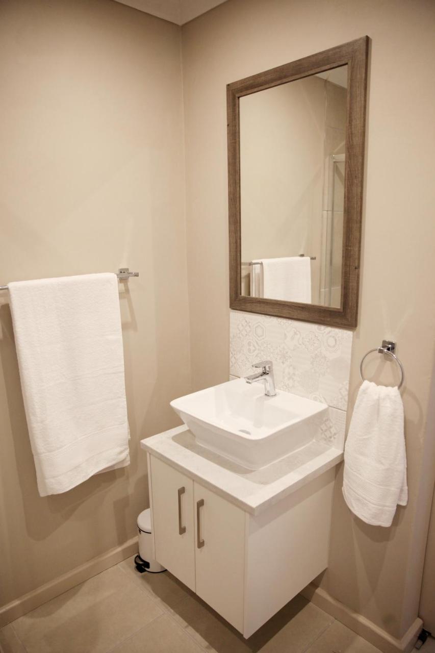 Eden Guesthouse B&B Dana Bay Экстерьер фото